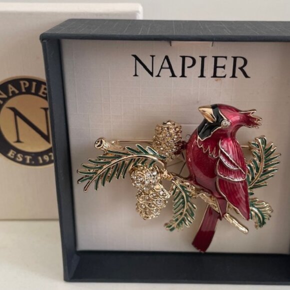 Napier Holiday Pin - Picture 1 of 1